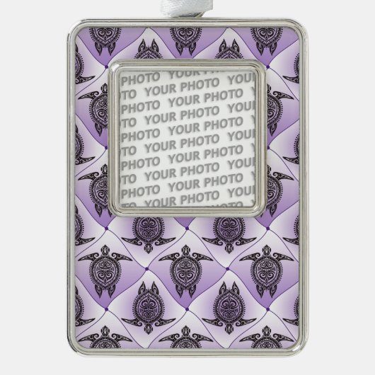 Shamanic Zee Turtles Pattern - violet Verzilverd Omlijst Ornament (Voorkant)