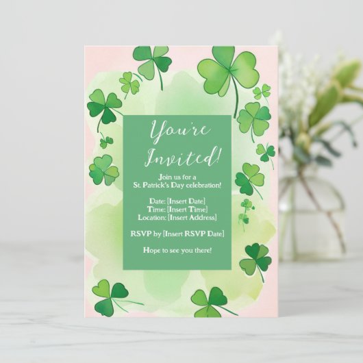 Shamrock achtergrond St. Patrick's Day Kaart (Staand voorkant)