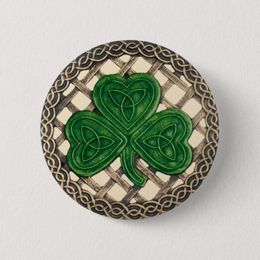 Shamrock and Celtic Knots Button beige (Voorkant)