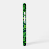Shamrock Border Bliss iPhone 16 Hoesje (Linkerkant)