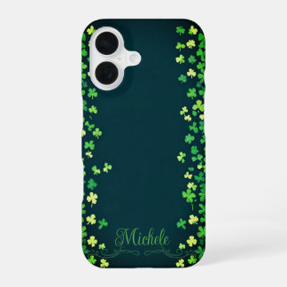 Shamrock Border Bliss iPhone 16 Hoesje