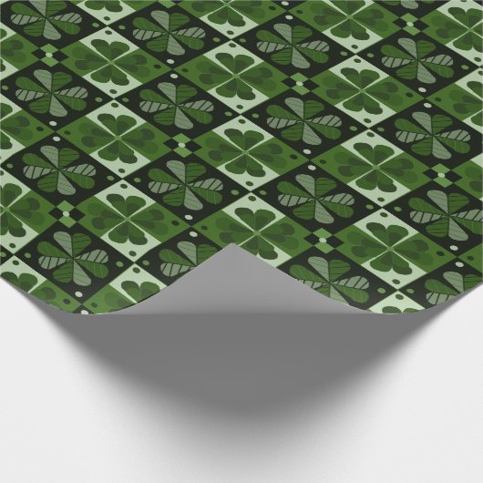 Shamrock Checkerboard Patroon Cadeaupapier (Hoek)