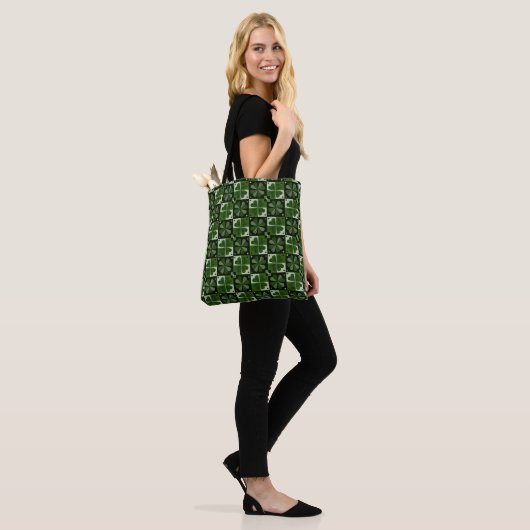 Shamrock Checkerboard Patroon Tote Bag (Op model)