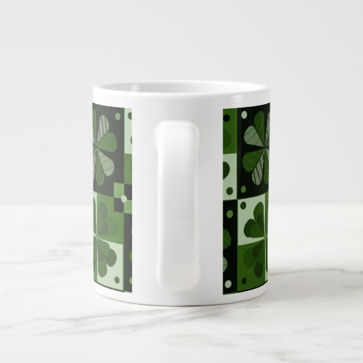 Shamrock Checkerboard Pattern-Mok Grote Koffiekop (Achterkant)