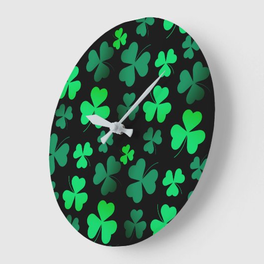 Shamrock Clover Modern Trendy Black en Green Grote Klok (Hoek)