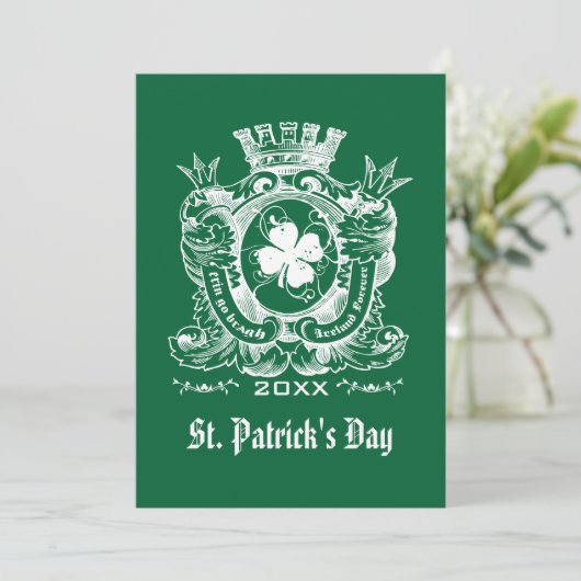 Shamrock Coat of Arm St. Patrick's Day Party Kaart (Staand voorkant)