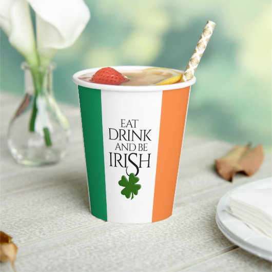 Shamrock Eat Drink and Be Irish Flag Papieren Bekers (Insitu)