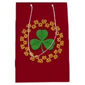 Shamrock en Knotwork op Red Medium Cadeauzakje (Voorkant)