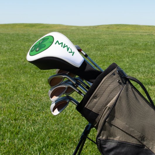 Shamrock Green Monogram Golf Club Head Hoesje Golfheadcover (Insitu)