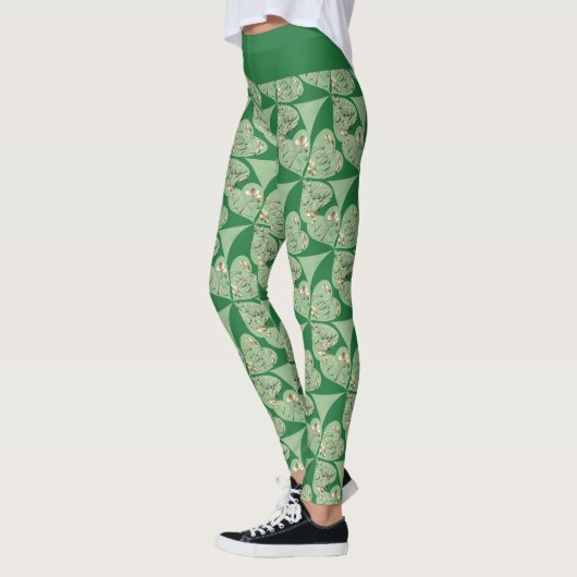 Shamrock "Happy St. Patrick's" Leggings (Links)