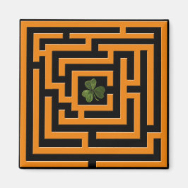 Shamrock in Oranje Labyrint Challenge Magneet