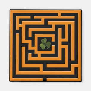 Shamrock in Oranje Labyrint Challenge Magneet