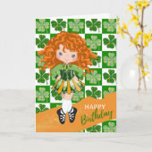Shamrock Irish Dance Redhead Girl Birthday Kaart (Gele Bloem)