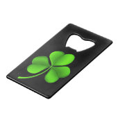 Shamrock op zwart bot creditkaart flessenopener (Achterkant Gekanteld)