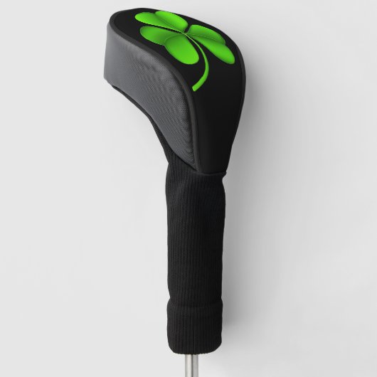 Shamrock op zwarte dct golfheadcover (Schuin)