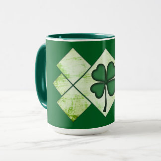 Shamrock Pattern St Patrick’s Day Shirt – caneca Mok
