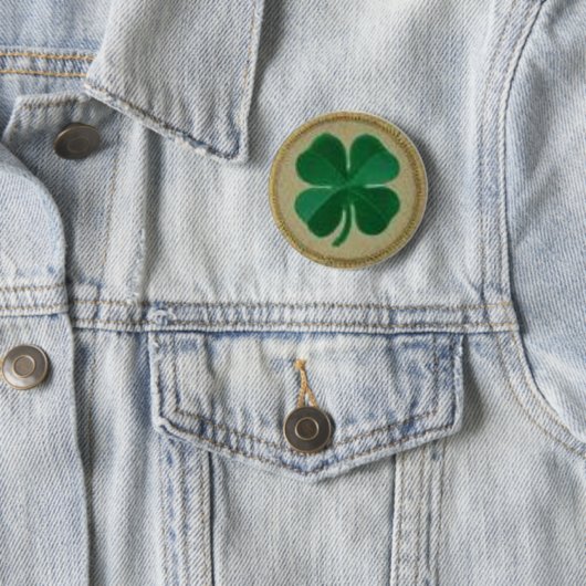 shamrock ronde button 5,7 cm (In situ)