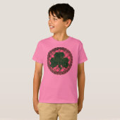 Shamrock rooster en Keltische knopen op roze Shirt (Voorkant volledig)