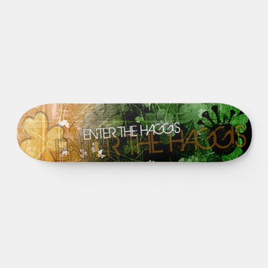 SHAMROCK SKATEBOARD