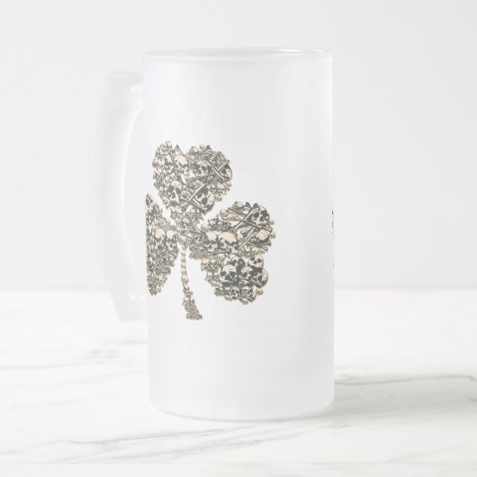 Shamrock Skulls Gothic Matglas Bierpul (Voorkant links)