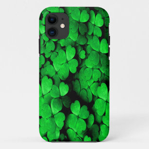 Shamrocks and Hearts Saint Patrick's Day Green Case-Mate iPhone Case