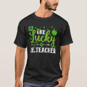 Shamrocks Arrow One Lucky PE Teacher Happy Saint P T-shirt (Voorkant)
