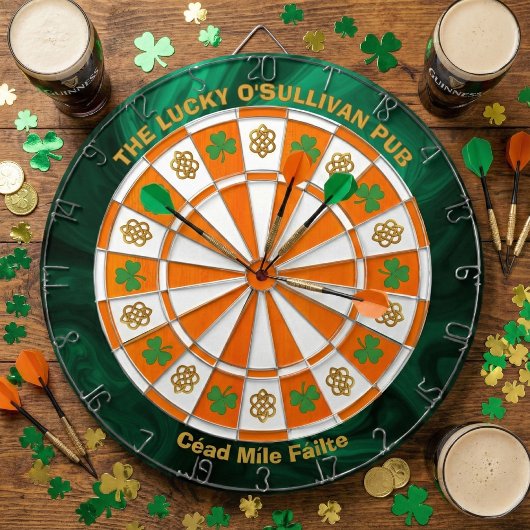 Shamrocks & Celtic Knots Irish Pub  Dartbord