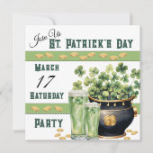 Shamrocks en Groen Bier St Patricks' Day Party Kaart (Voorkant)