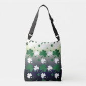 Shamrocks, groen en wit op gegraveerd veld crossbody tas (Voorkant)