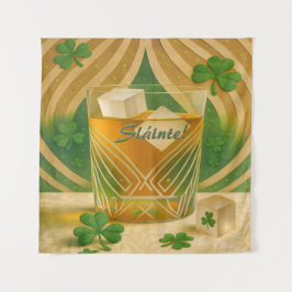 Shamrocks Irish Whiskey Tumbler "Sláinte!" Wandkleed