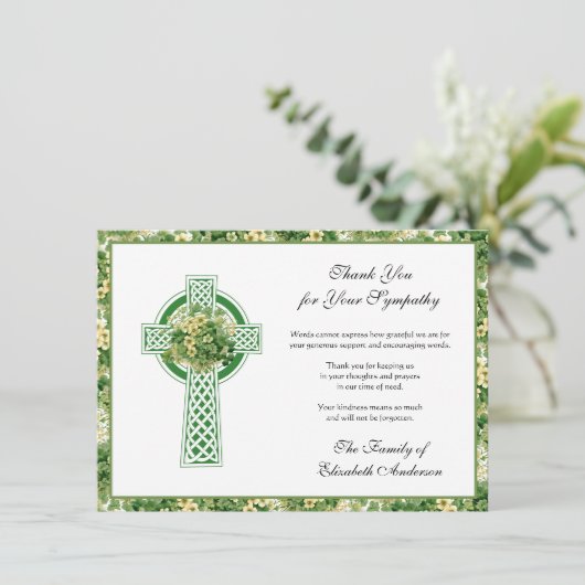 Shamrocks, katholieke Ierse Keltische Kruiscondole Bedankkaart (Staand voorkant)