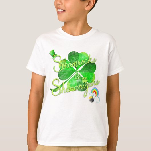 Shamrocks & Shenanigans T-Shirt (Voorkant)
