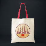 Shanghai China City Skyline Embleem Tote Bag<br><div class="desc">Shanghai minimalistisch, kleurrijk kunstontwerp met monumenten en bezienswaardigheden van de stad in China.</div>