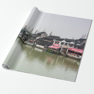 Shanghai, China, Mar 30, 2017, Wooden histc bui Cadeaupapier