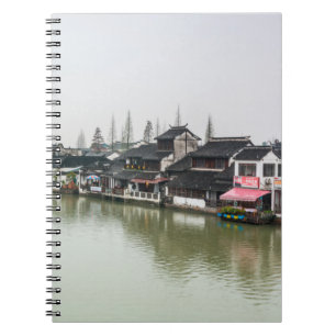 Shanghai, China, Mar 30, 2017, Wooden histc bui Notitieboek