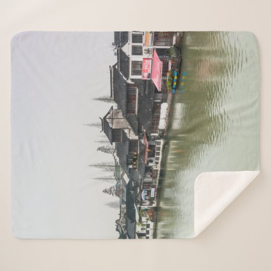 Shanghai, China, Mar 30, 2017, Wooden histc bui Sherpa Deken (Voorkant (horizontaal))