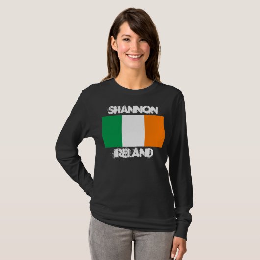 Shannon, Ierland met Ierse vlag T-shirt (Voorkant volledig)