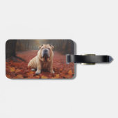 Shar Pei in herfstbladeren Herfst Inspire Bagagelabel (Achterkant horizontaal)