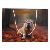 Shar Pei in herfstbladeren val inspireert Groot Cadeauzakje (Achterkant)