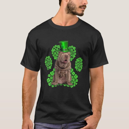 Shar Pei Shamrock Paw Clovers St Patrick's Day T-shirt (Voorkant)