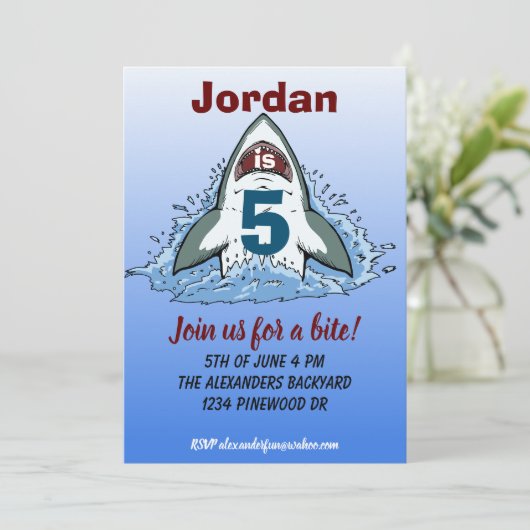 Shark Attack | Haaien - Birthday uitnodiging (Staand voorkant)
