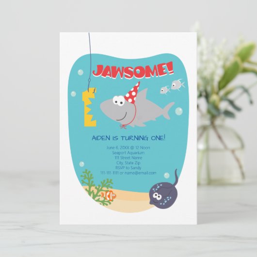 Shark Bite First Birthday Invitation Kaart (Staand voorkant)