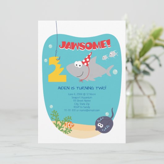 Shark Bite Second Birthday Invitation Kaart (Staand voorkant)