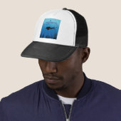 Shark Diving Scuba Diver Trucker Pet (In situ)