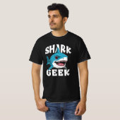 Shark Geek - Schattige ontwerp voor haaienliefhebb T-shirt (Voorkant volledig)