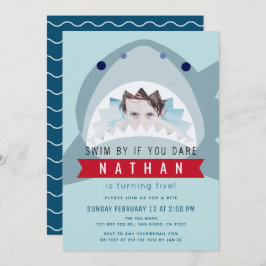 Shark Light Blue Pool Boy Foto Verjaardag Kaart