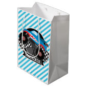 Shark Monster Truck; geruite vlag; blauwe strepen Medium Cadeauzakje (Achterkant Gekanteld)