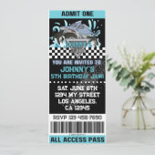 Shark Monster Truck Ticket Verjaardag Uitnodiging (Staand voorkant)