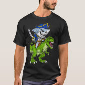 Shark Pirate Riding T-Rex Dinosaur T-shirt (Voorkant)