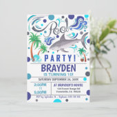 Shark Pool Party Uitnodiging Jongen Pool Party Uit (Staand voorkant)